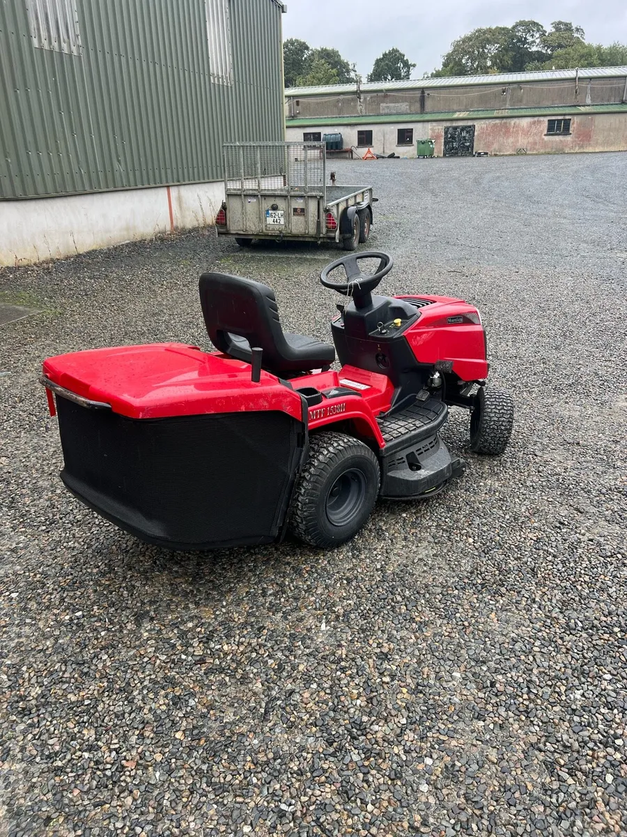MOUNTFIELD CASTLEGARDEN 38” RIDE ON MOWER - Image 4