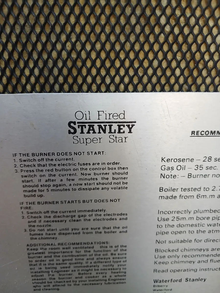 Stanley super star oil fired cooker. - Image 2
