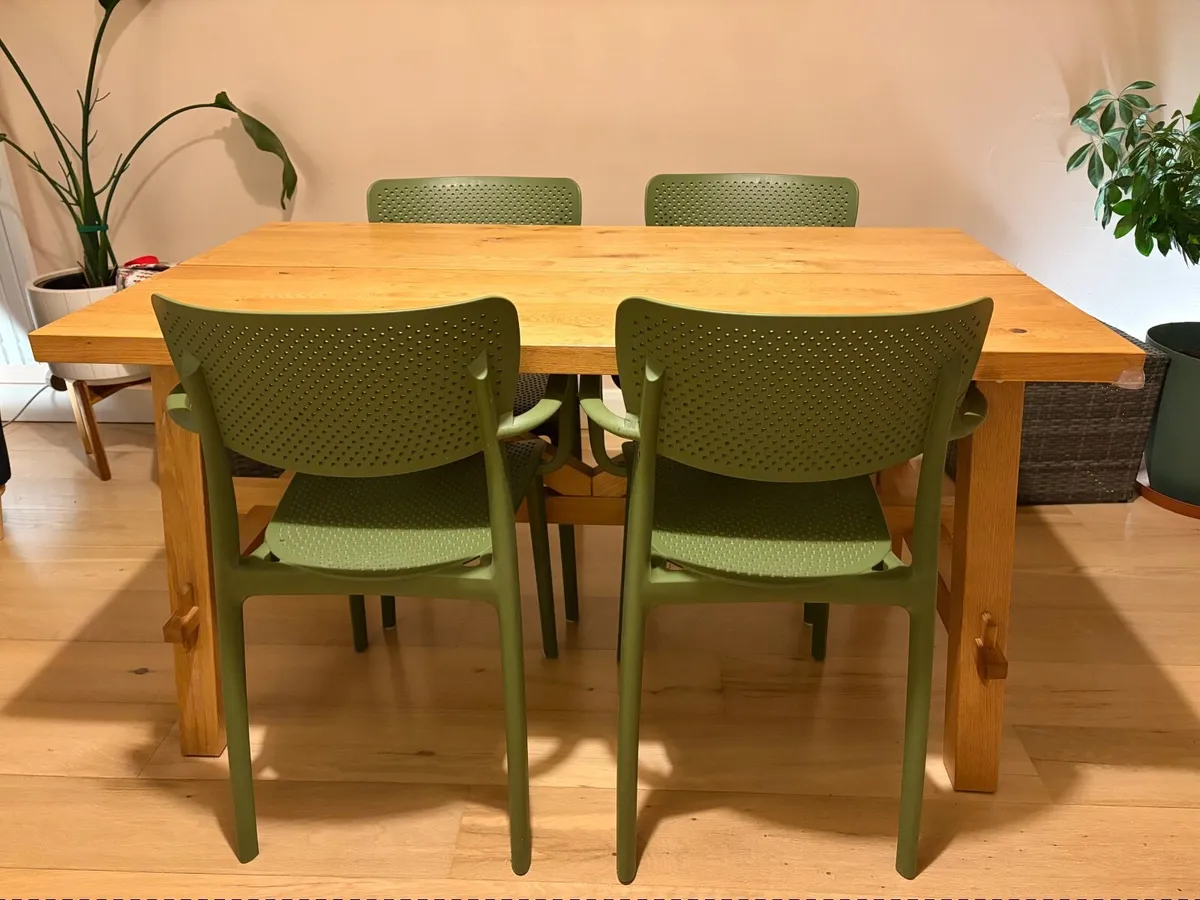 Dining table - Image 2