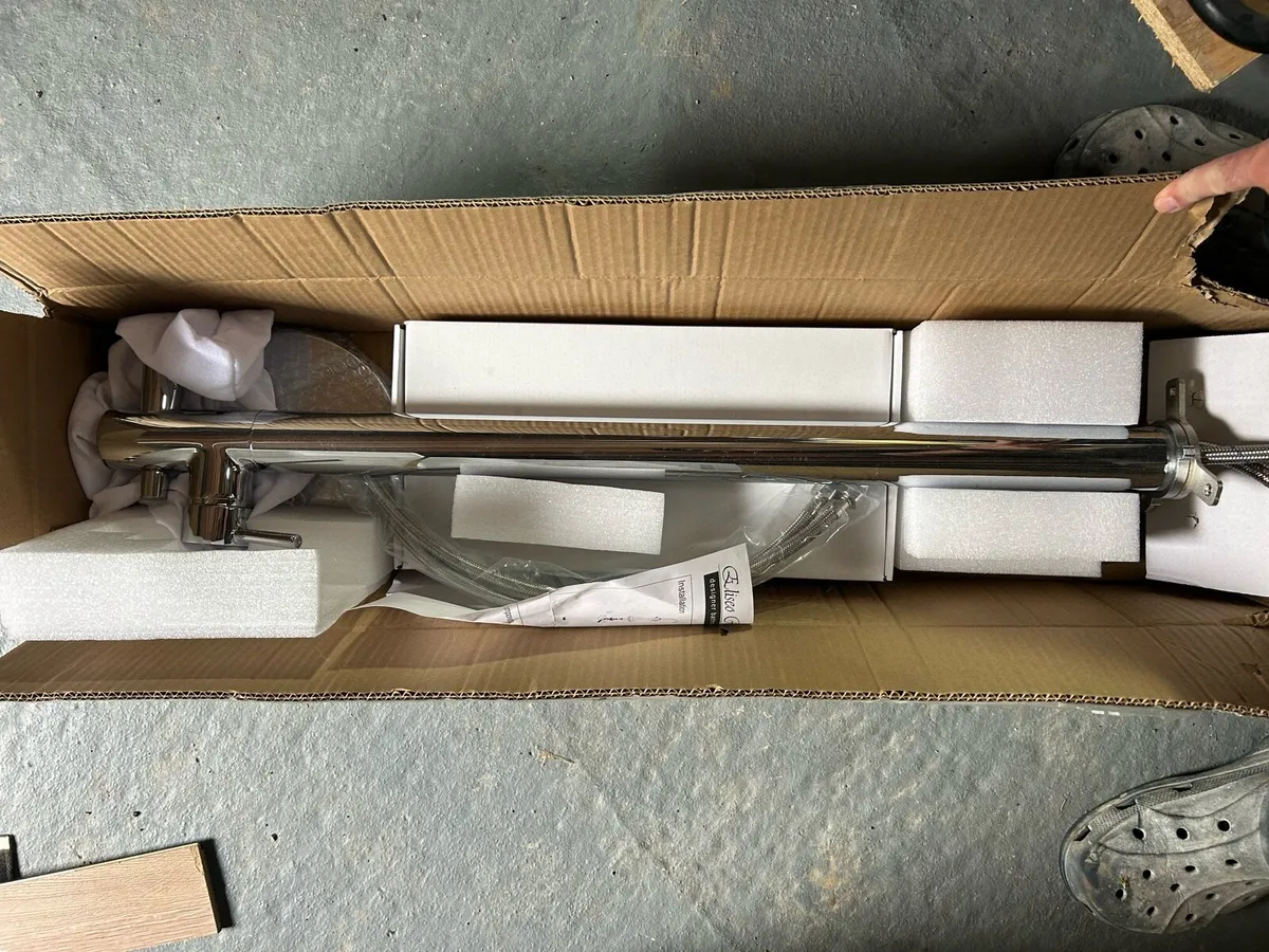 Bath tap - Image 3