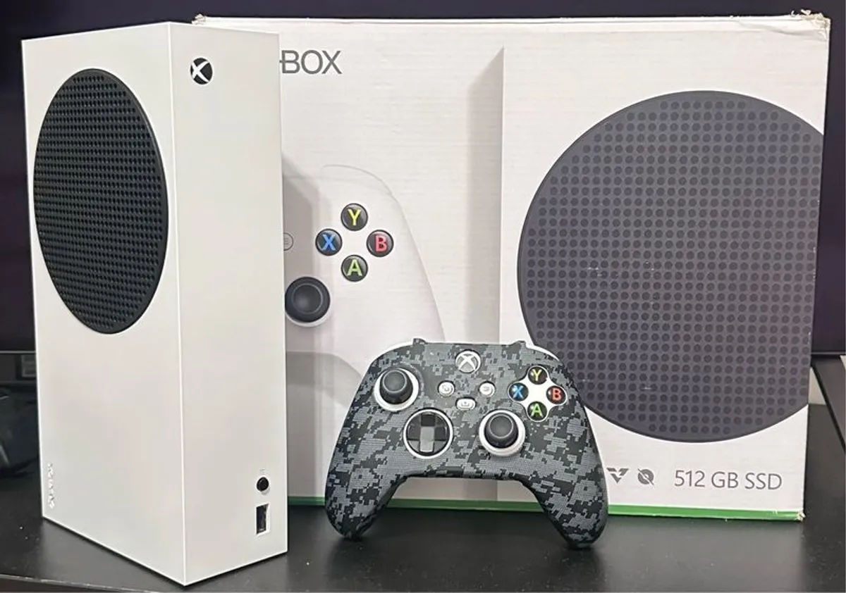 Xbox series S 512 GB - Image 1