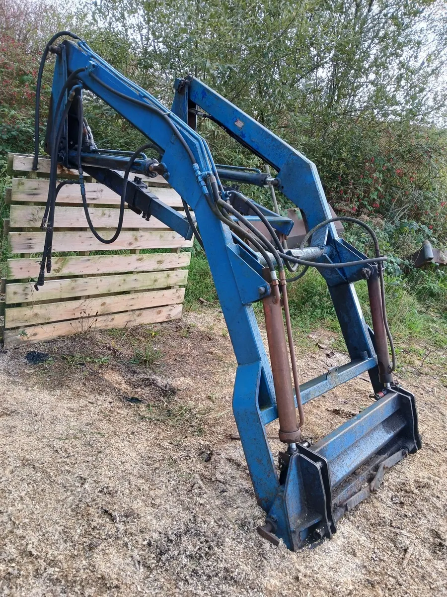 TANCO LOADER - Image 1
