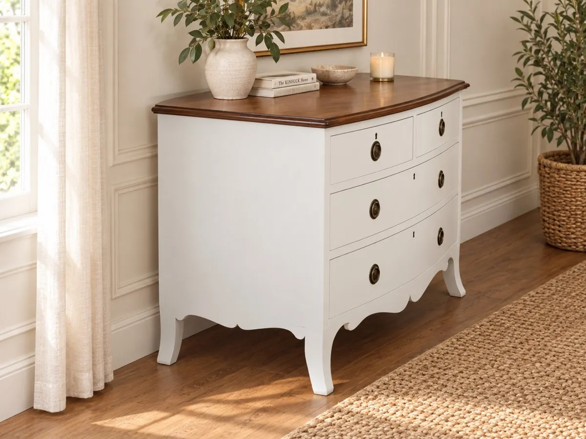Elegant French-Style 3-Drawer Chest – Solid Wood - Image 3