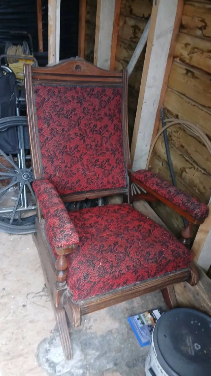 Free antique chair - Image 1