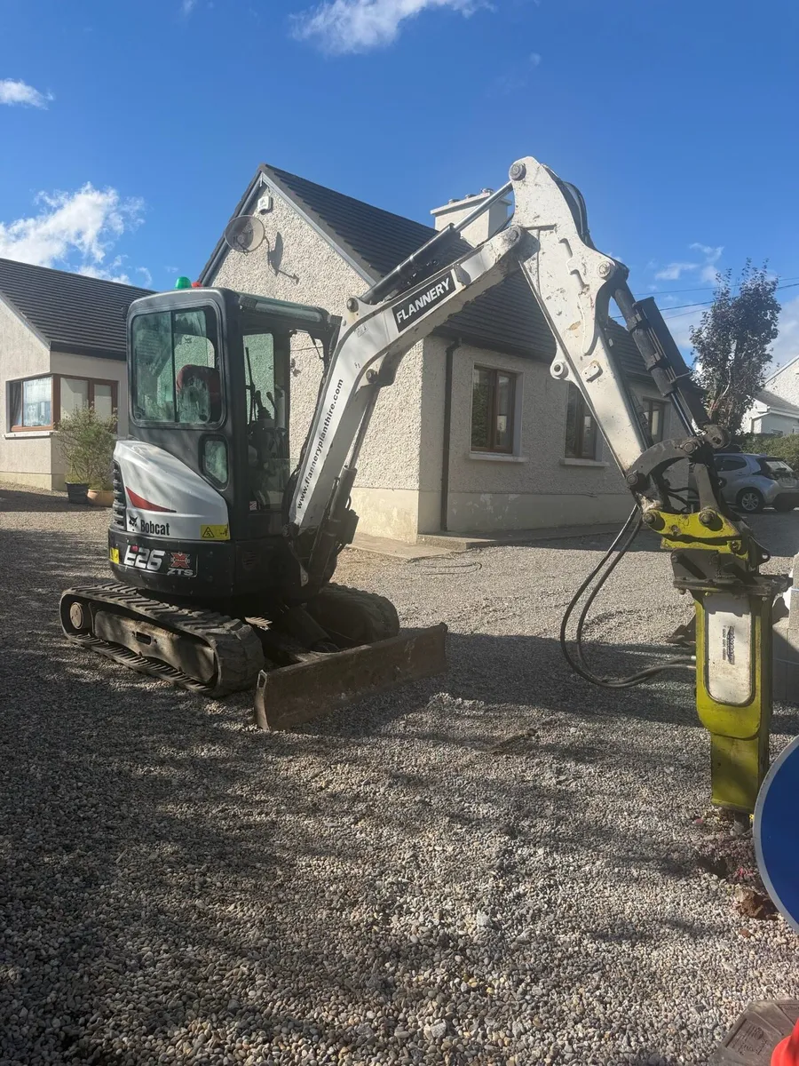 Bobcat E26 - Image 4