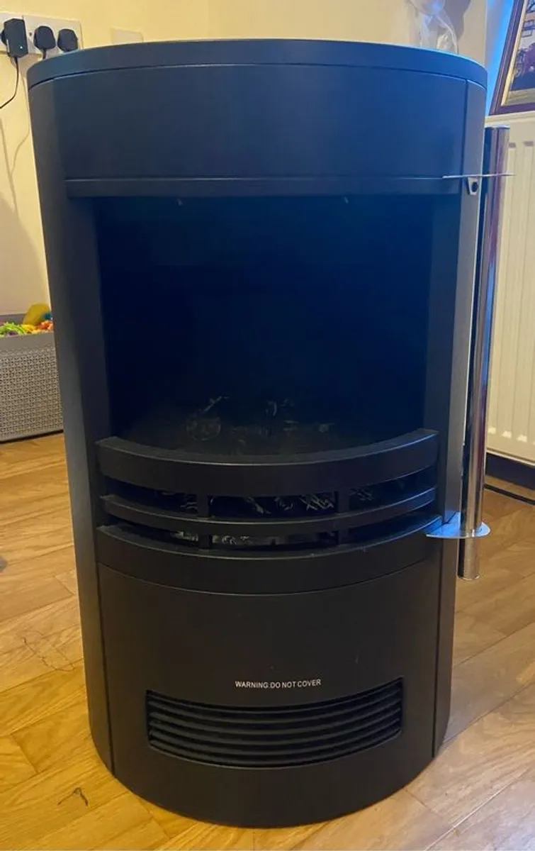 De Vielle freestanding curved black Electric Stove, as new. - Image 2