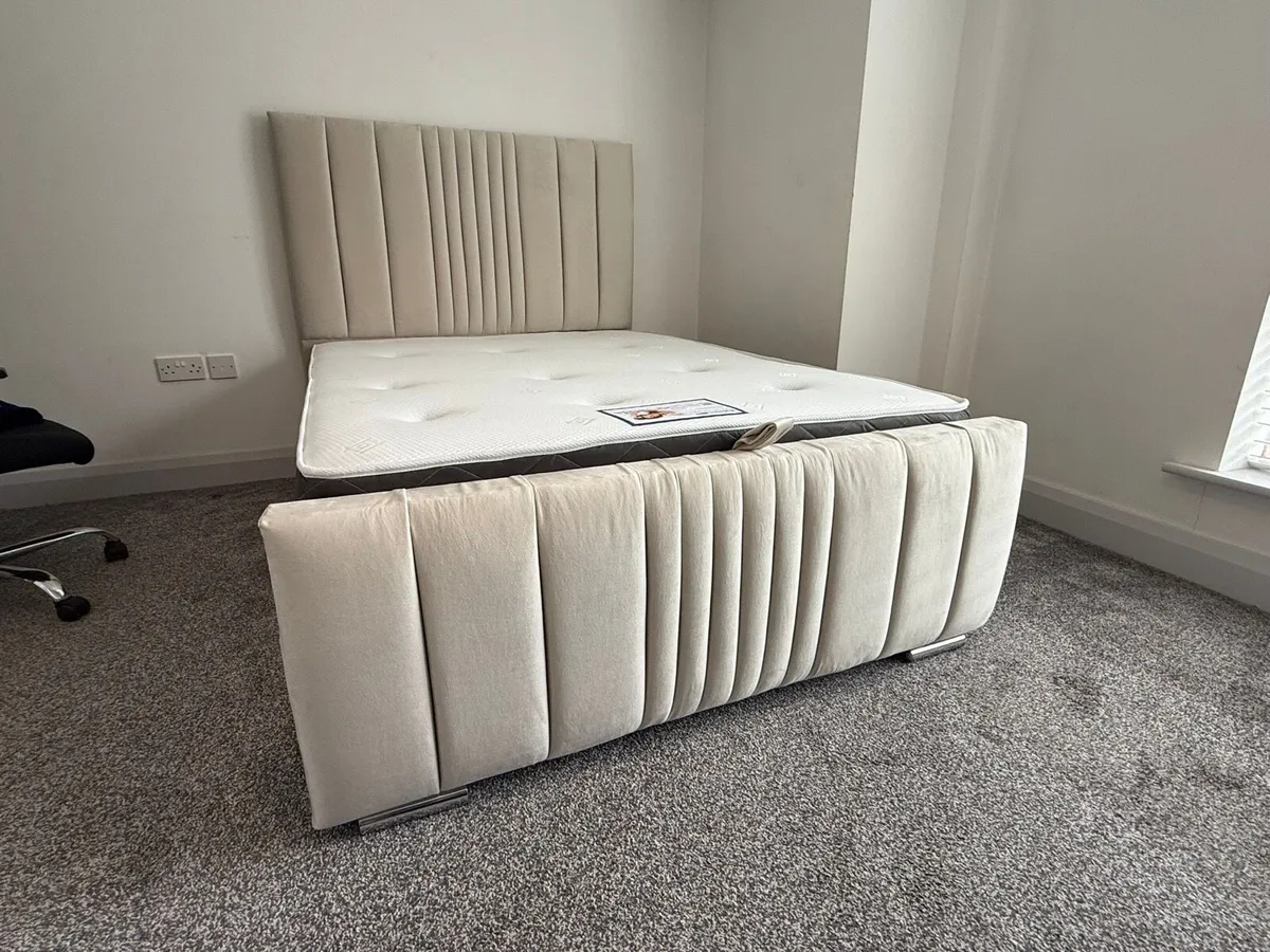 Bed - Image 2