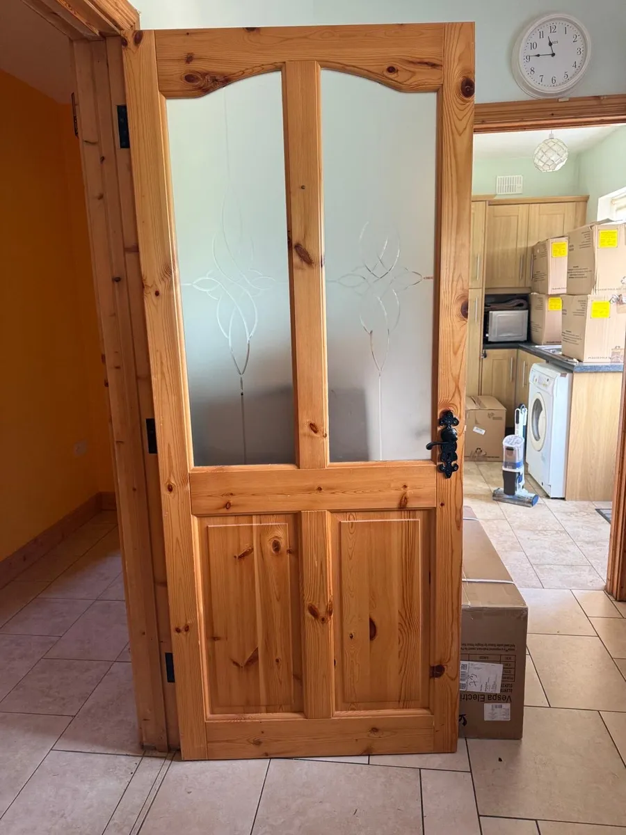 Solid wooden doors - Image 2