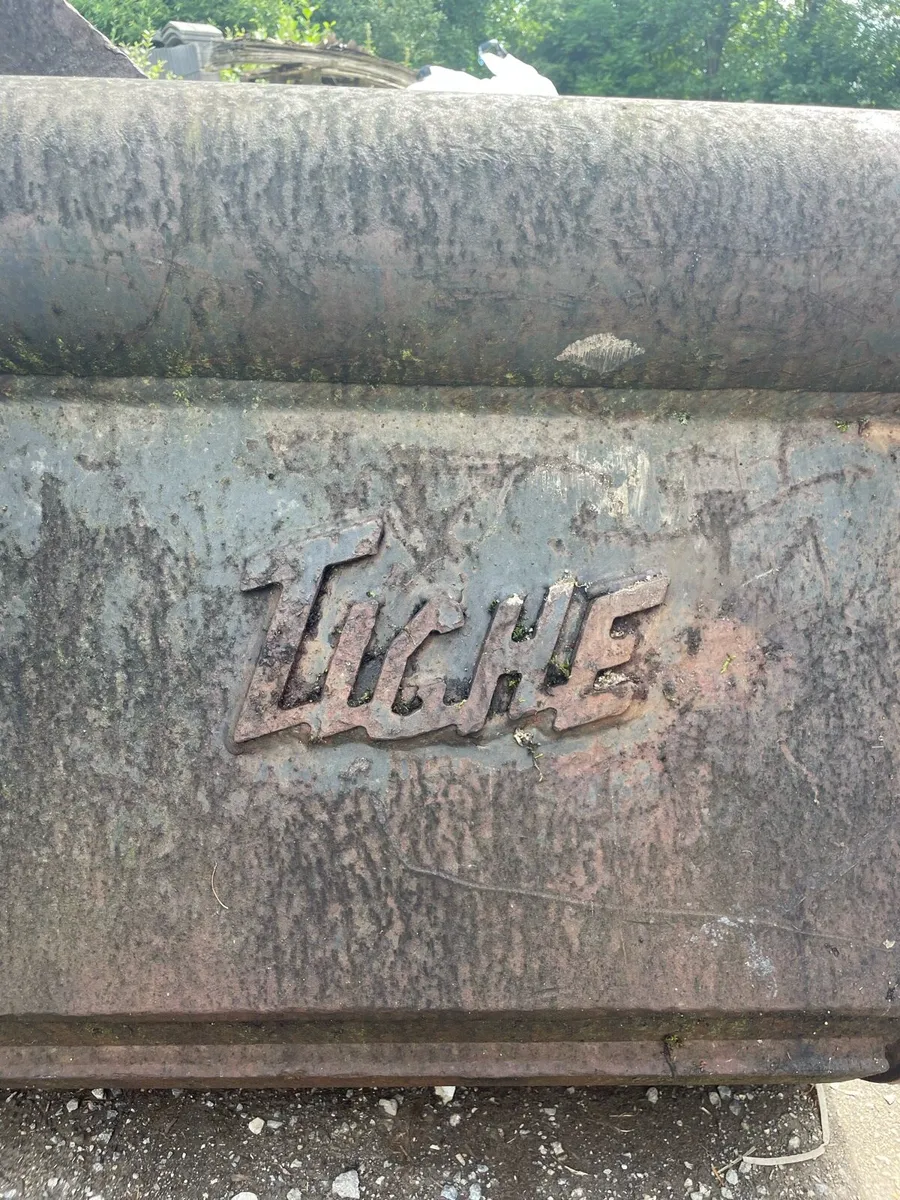 6 foot TIGHE bucket with 80mm pins - Image 2