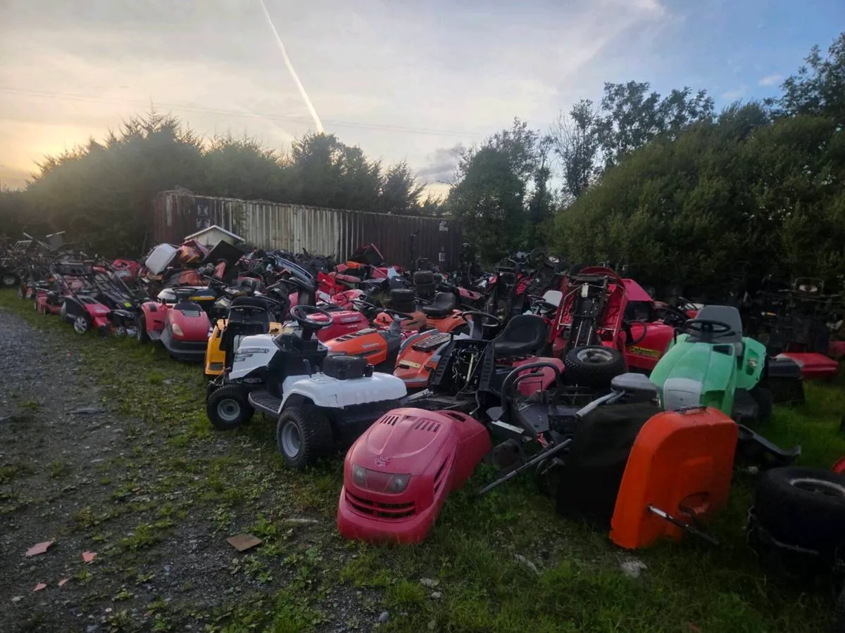Lawnmowers parts for sale - Image 3