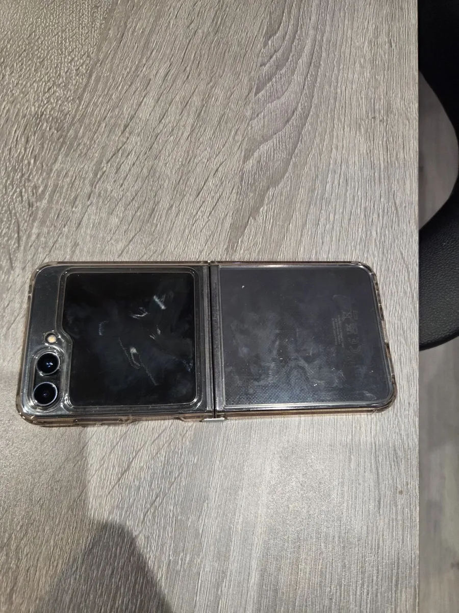 Phone - Image 3