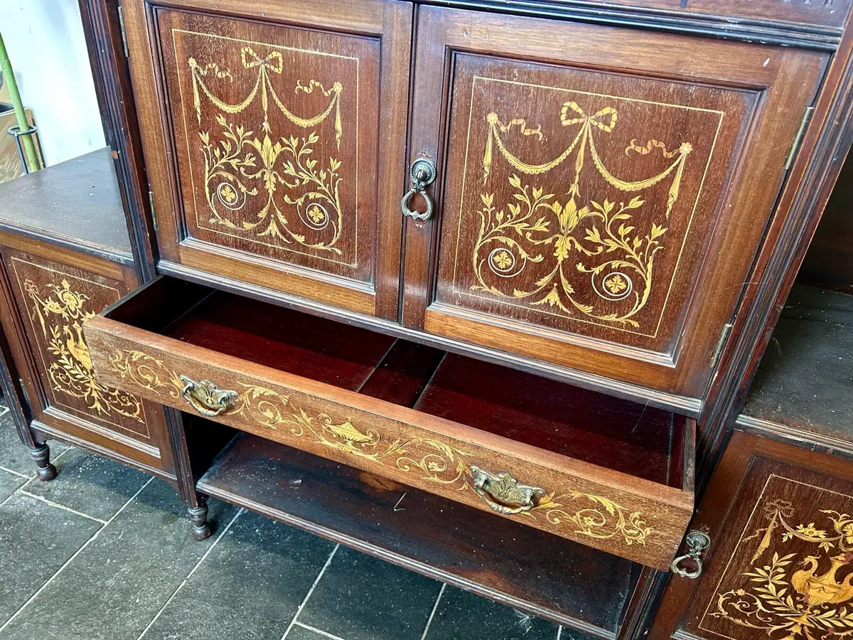 Ex Dàil Éireann Antique Inlaid Mahogany Sideboard - Image 4