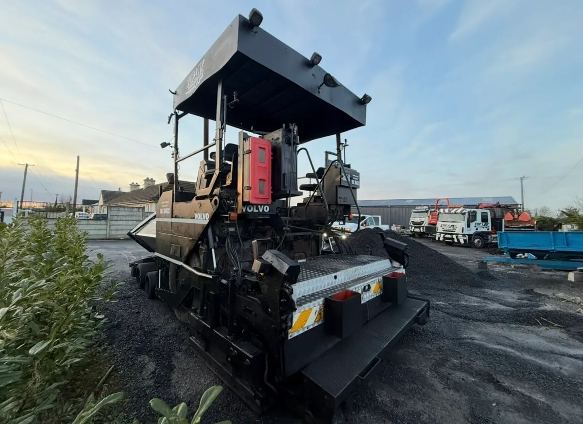 Abg titan Volvo paver - Image 4