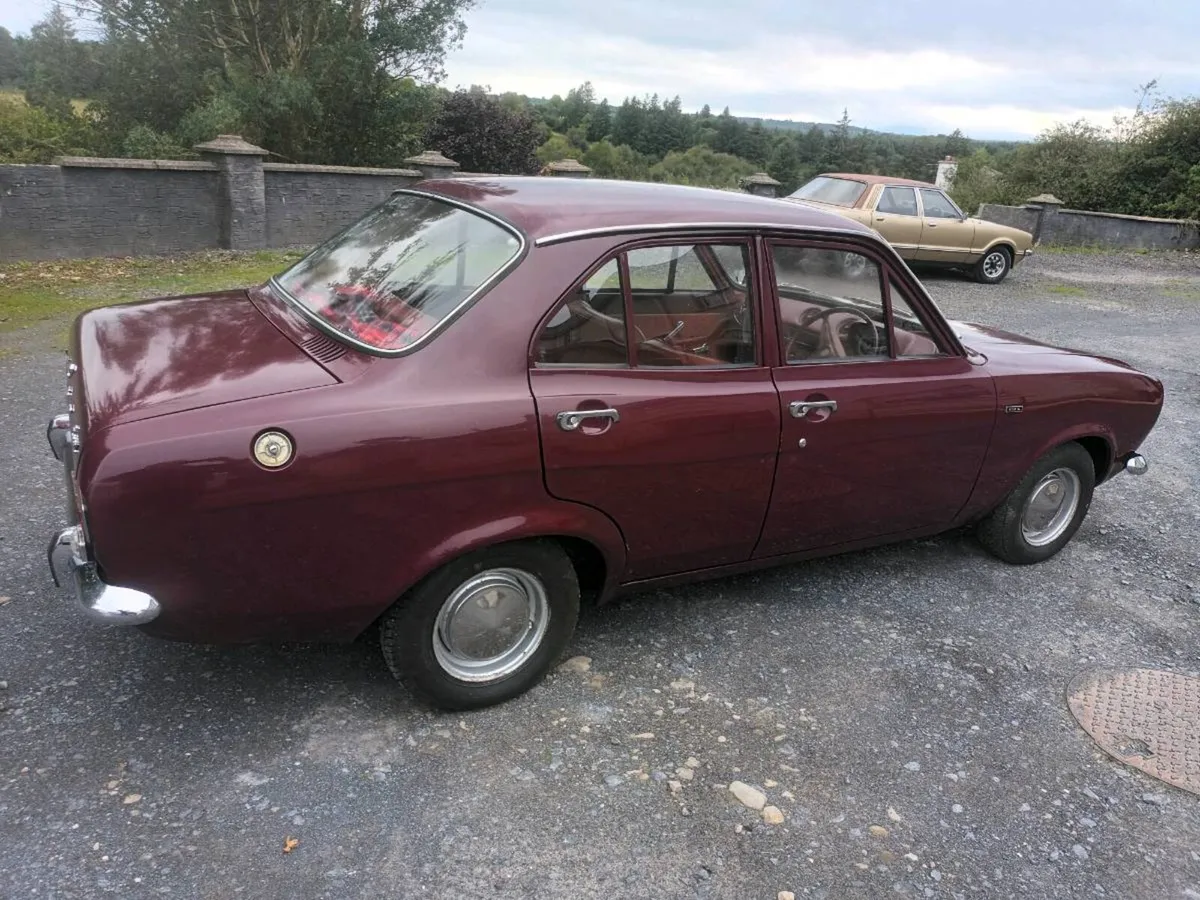Ford Escort  1972 1100  mrk1 - Image 2