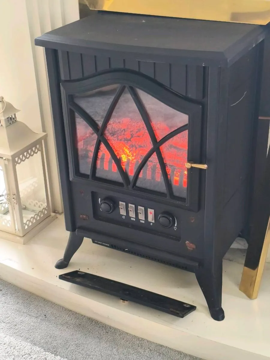 Small stove electric fire ,30 Euro - Image 4
