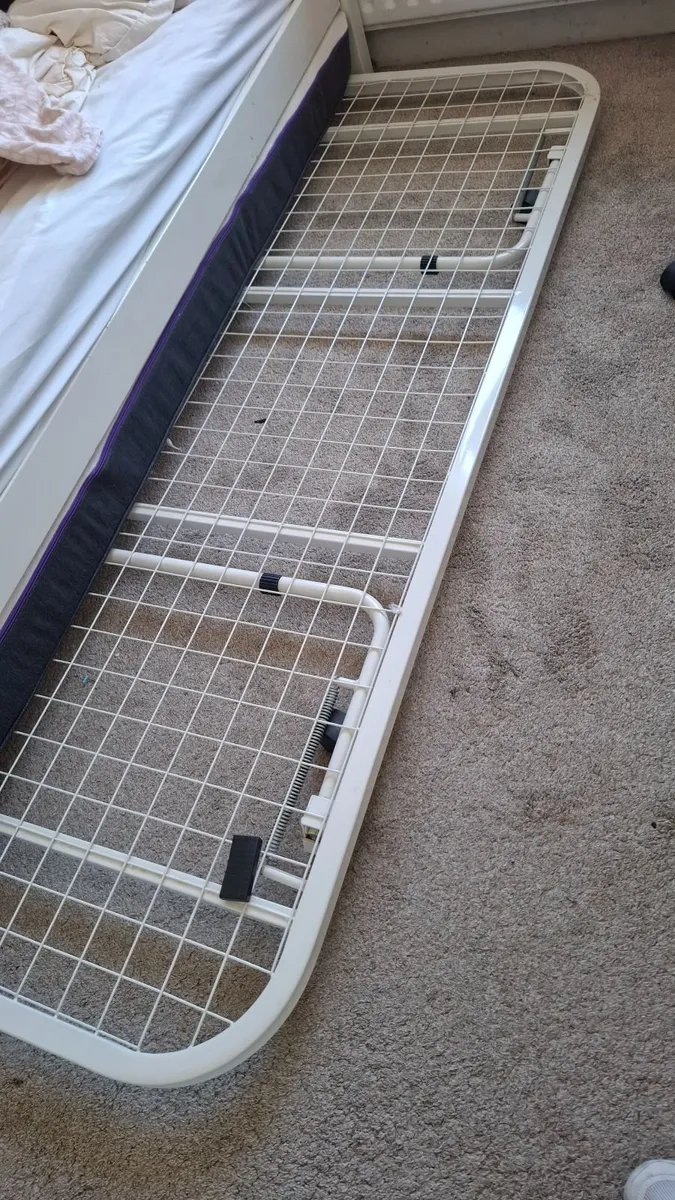 Single trundle bed with mattress - Image 4