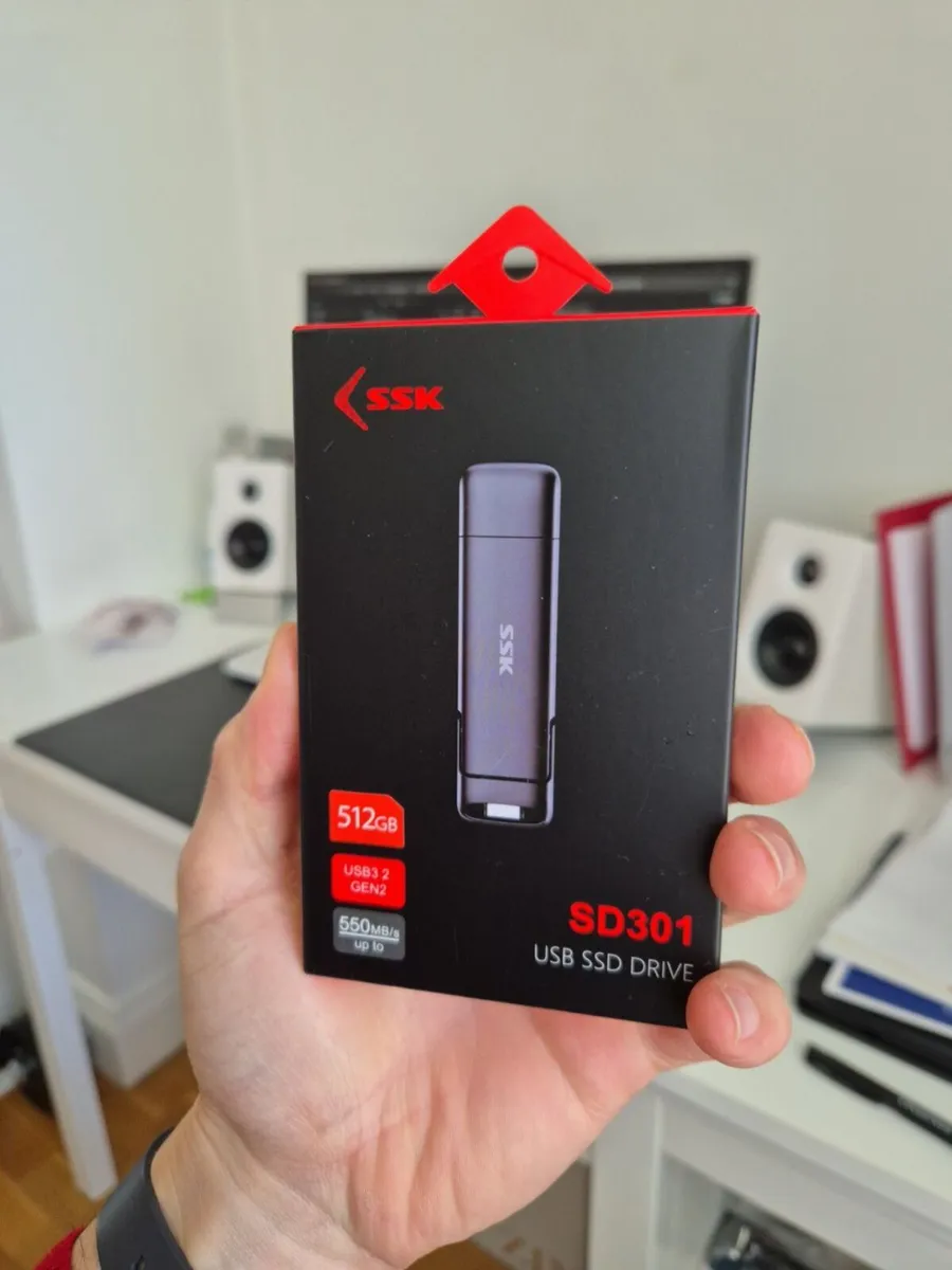 512GB portable USB SSD drive - Image 3
