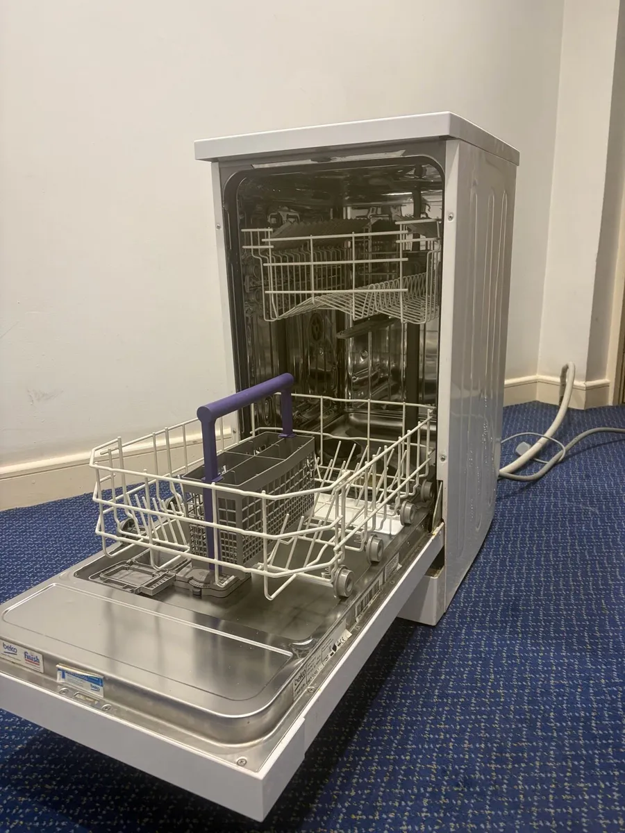 Dishwasher - Image 3