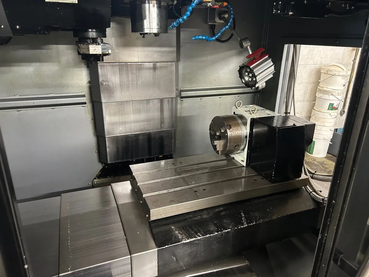 CNC Milling machine - Image 3