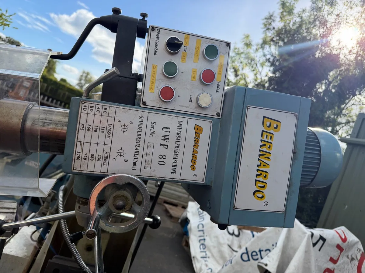 Ex school milling machine - Image 3