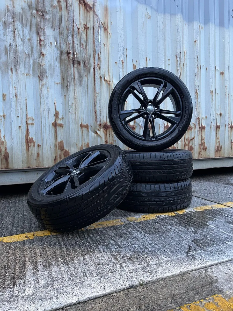 Genuine Audi Q3/SQ3 19” Alloy Wheels - Image 1