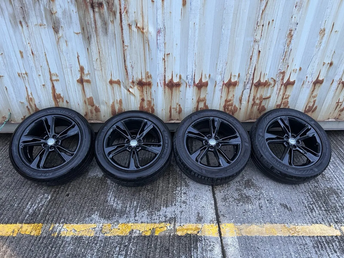 Genuine Audi Q3/SQ3 19” Alloy Wheels - Image 2
