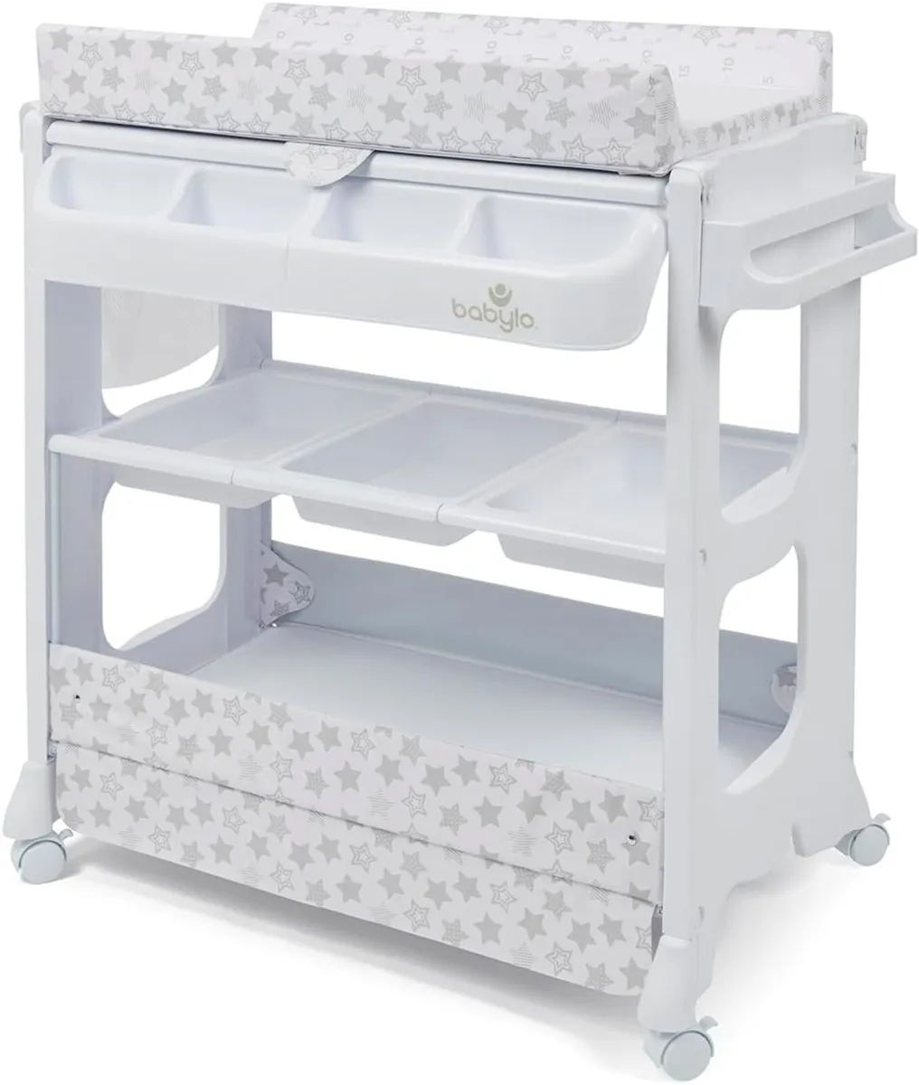 Smart Changer with Bath Unit Clever and Convenient - Image 4