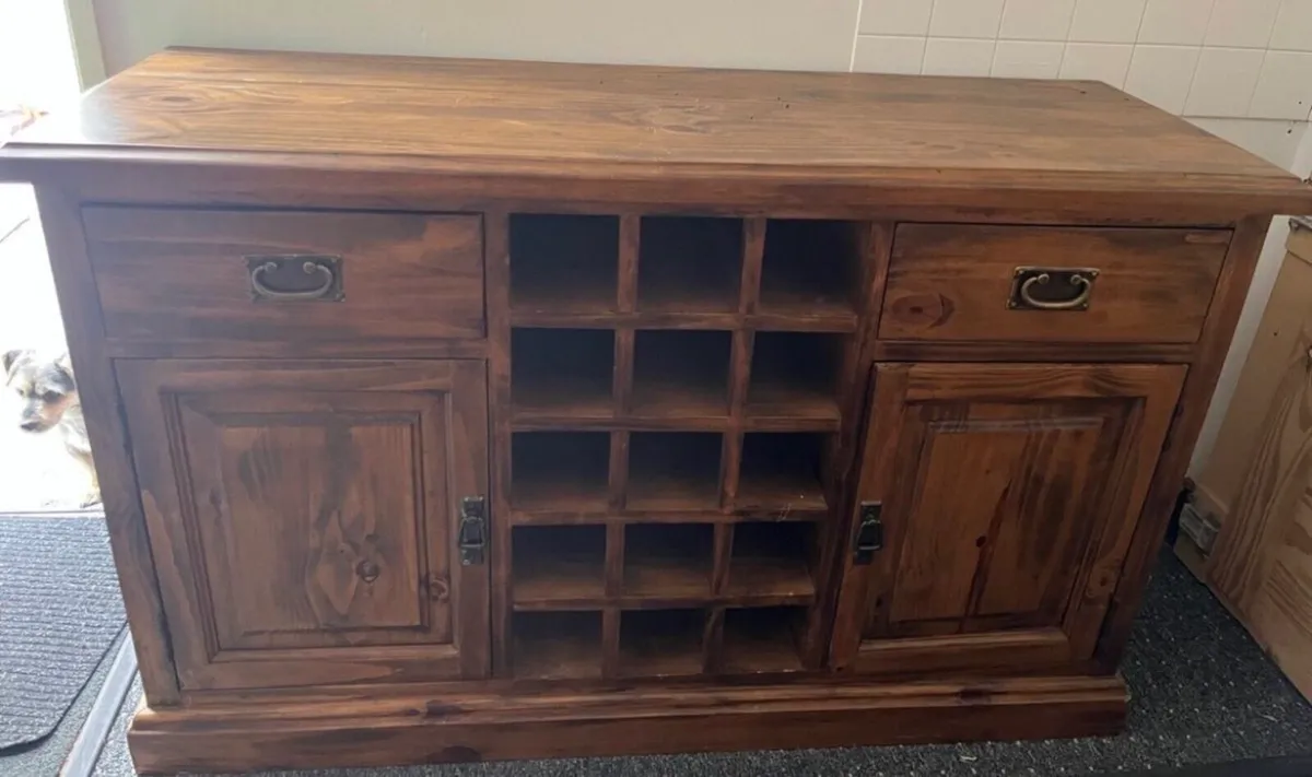 Storage press with bottle rack - Image 1