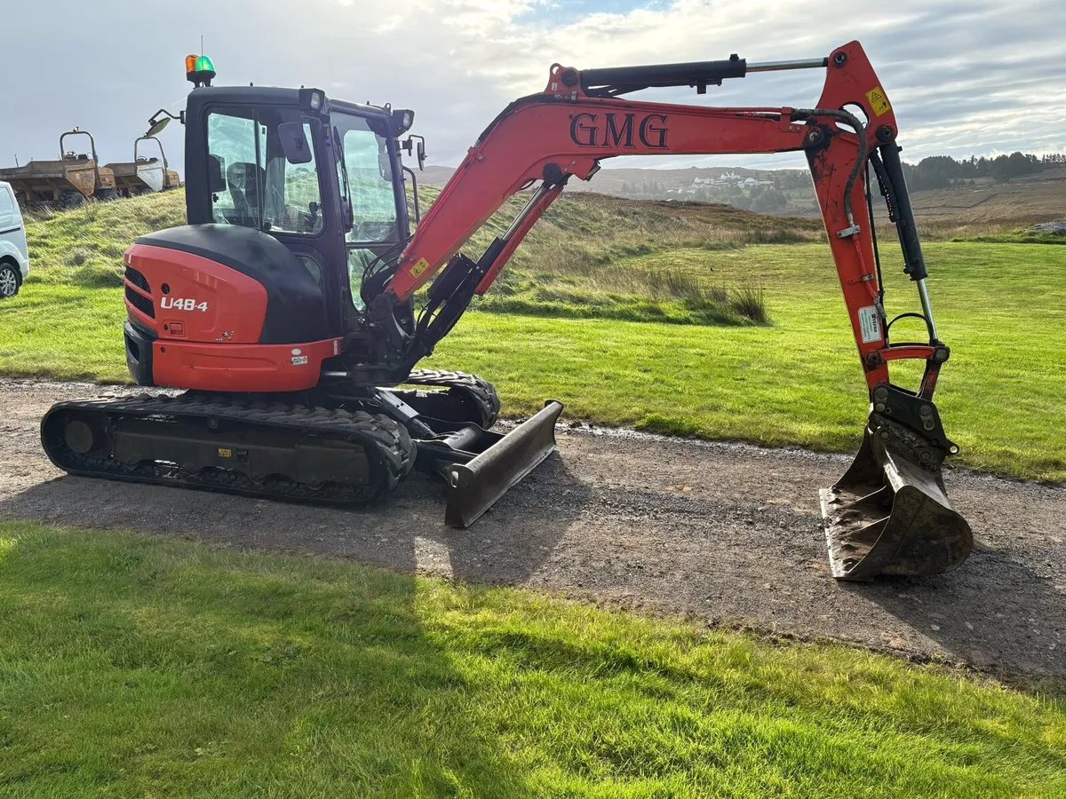 CHOICE OF HITACHI DIGGERS - Image 4