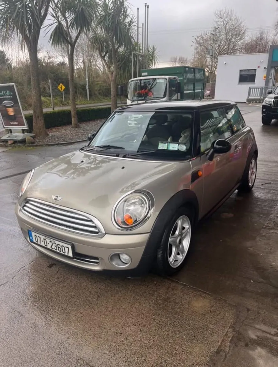 Mini Cooper 2007 - Image 2