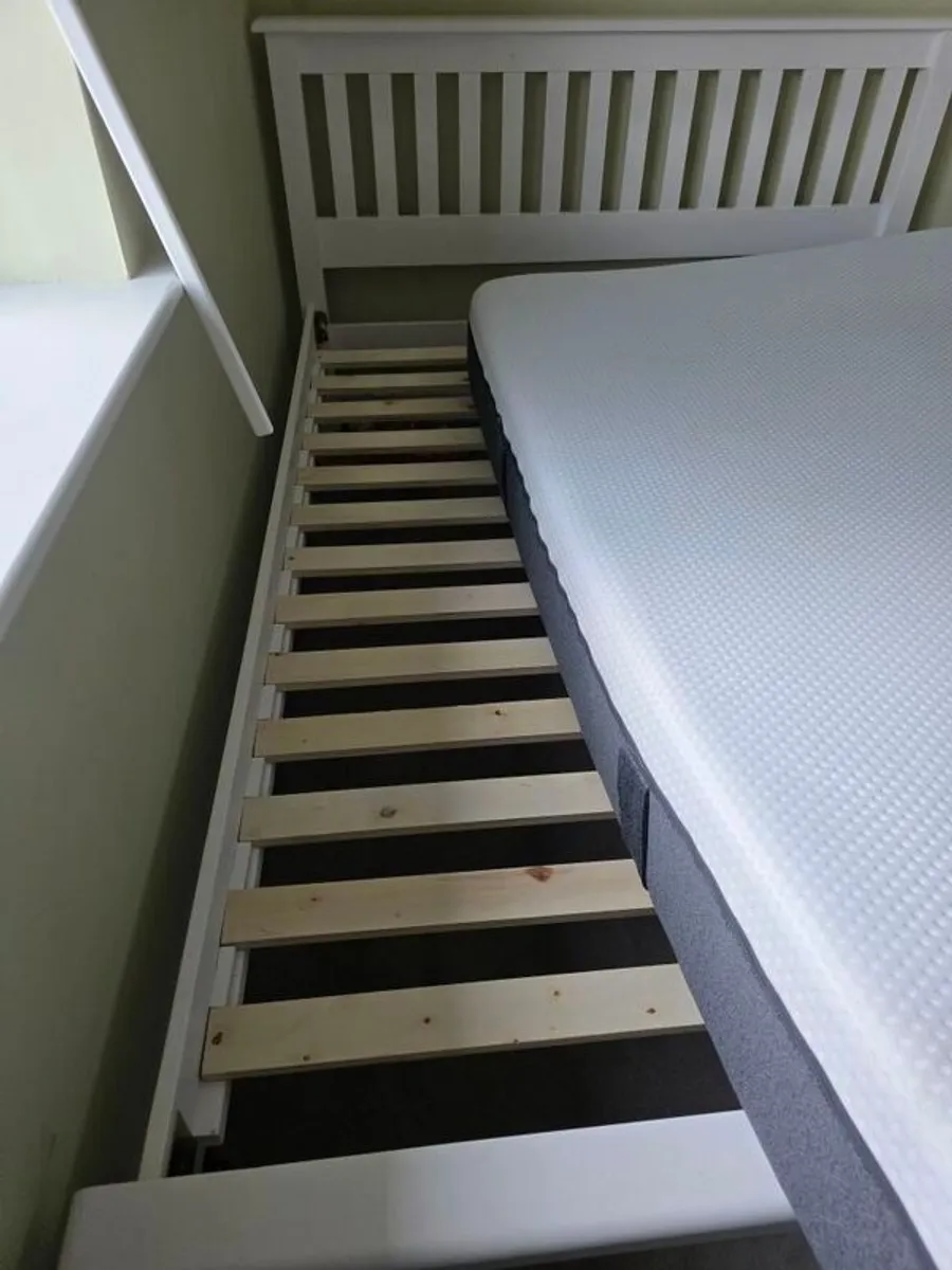 kingsize bed with mattress - Image 2