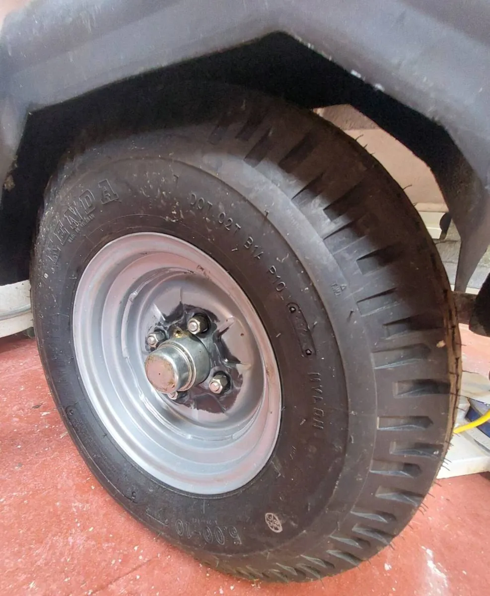 Boat Trailer - Image 1