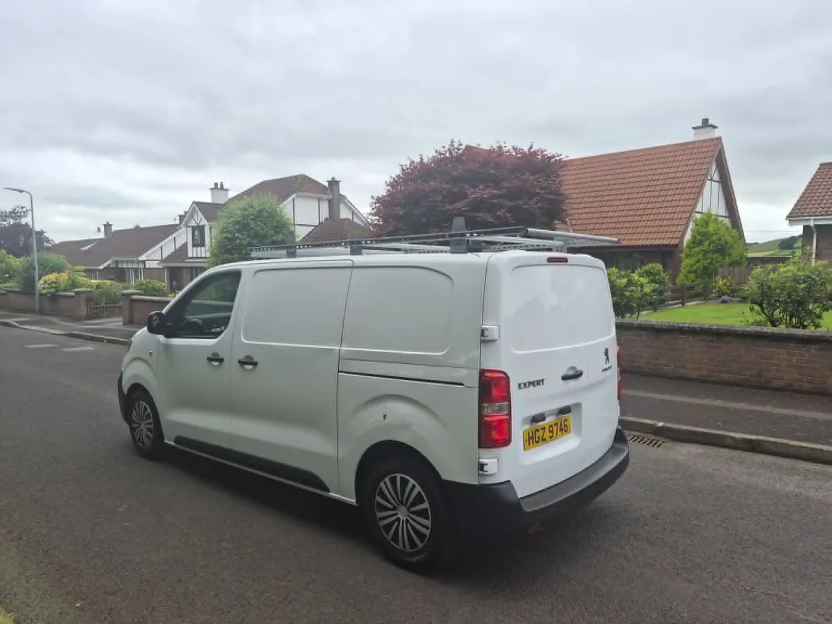 2017 Peugeot Expert S 1.6 HDI 115BHP...LOW MILES - Image 4