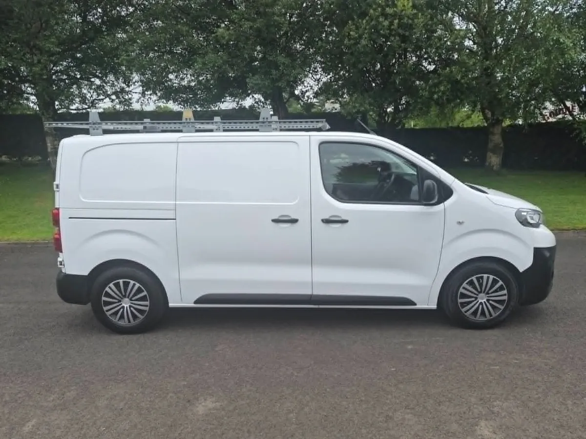 2017 Peugeot Expert S 1.6 HDI 115BHP...LOW MILES - Image 2