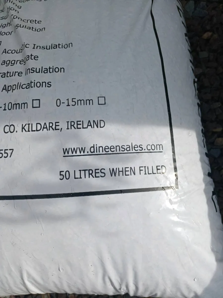 6 bags vermiculite - Image 2