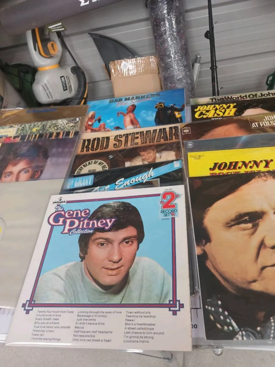 Records for sale - Image 2