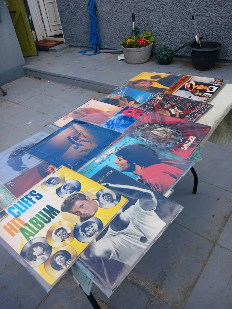 Records for sale - Image 4