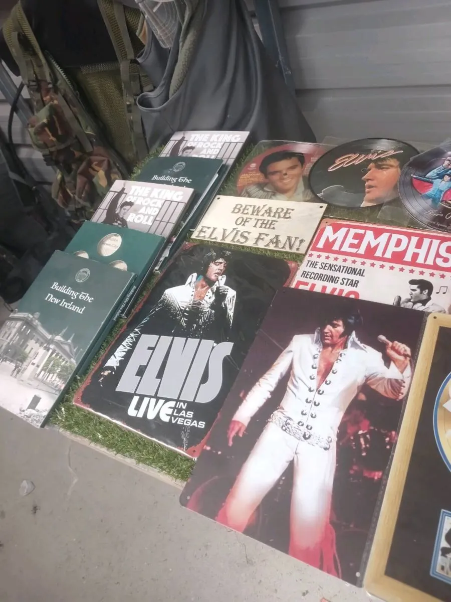 Elvis presley stuff - Image 4