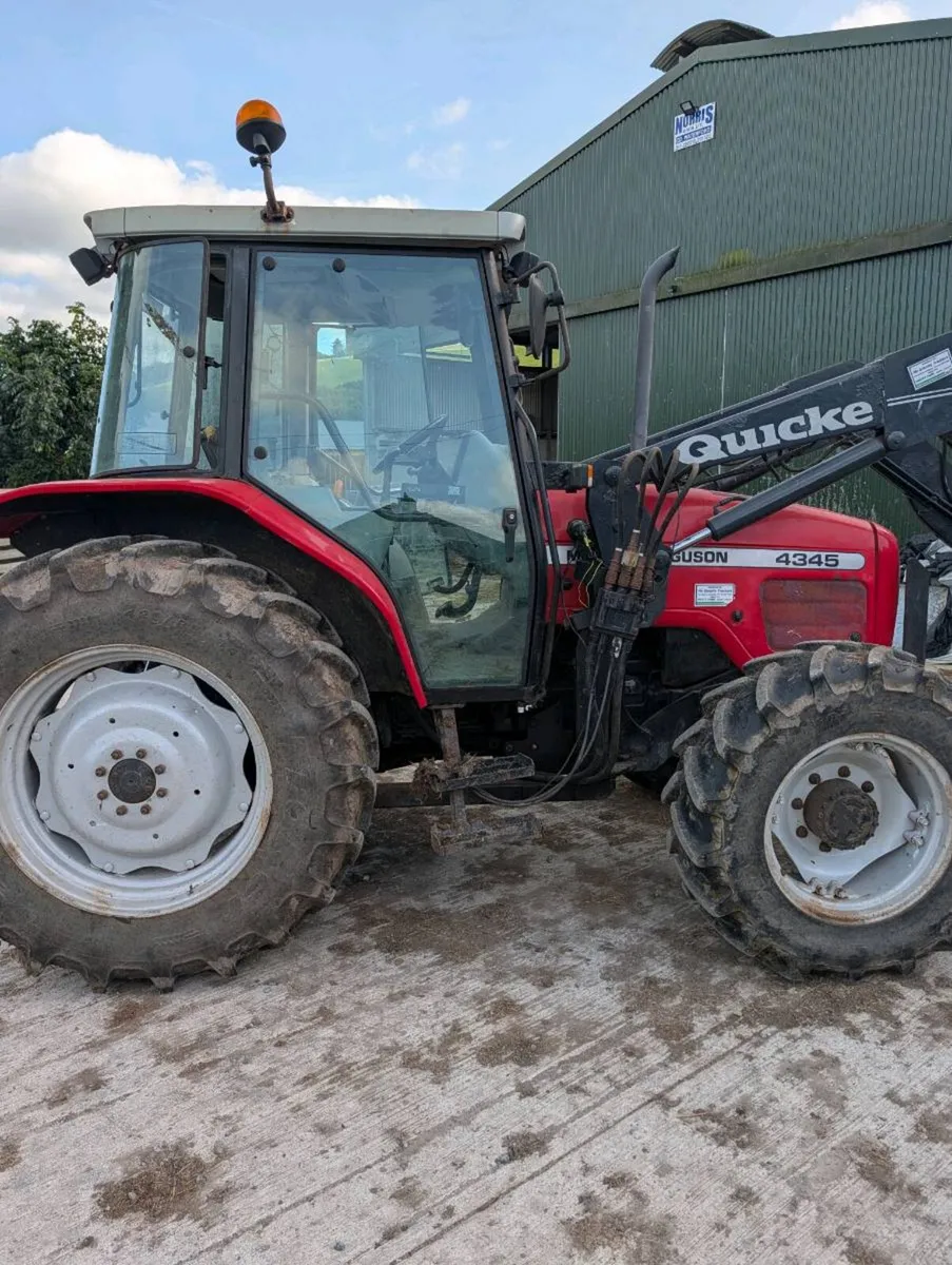 2003 Massey Ferguson 4345 with quickie loader. - Image 2