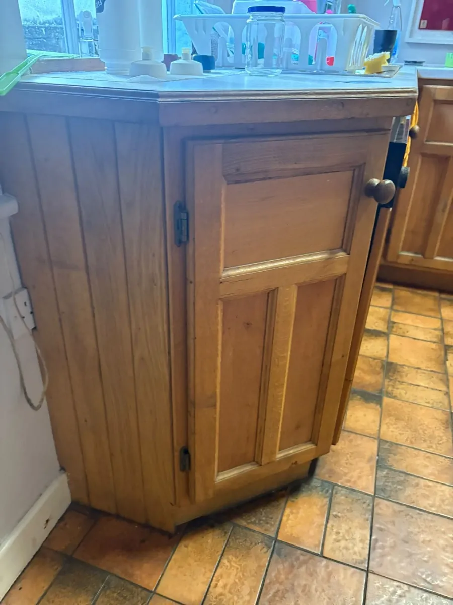 Solid Oak Fitted Kitchen – Quality Bespoke Kitchen - Image 2