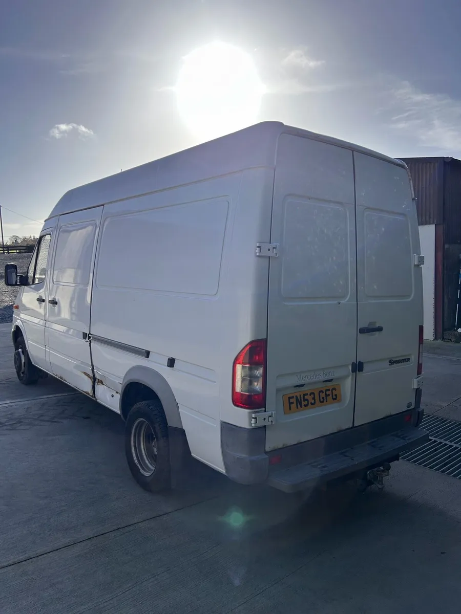 Mercedes Sprinter - Image 4