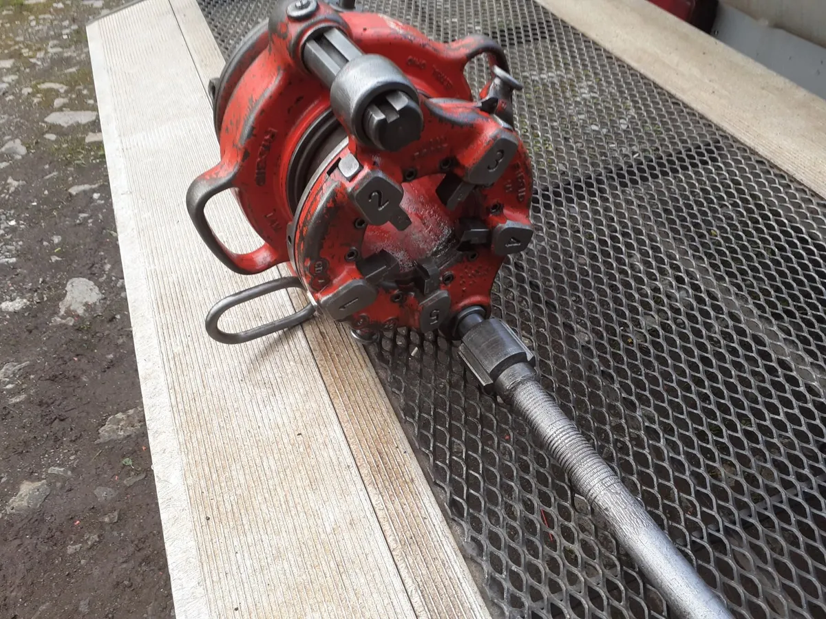 RIDGID 141 THREADING RECEDER - Image 3