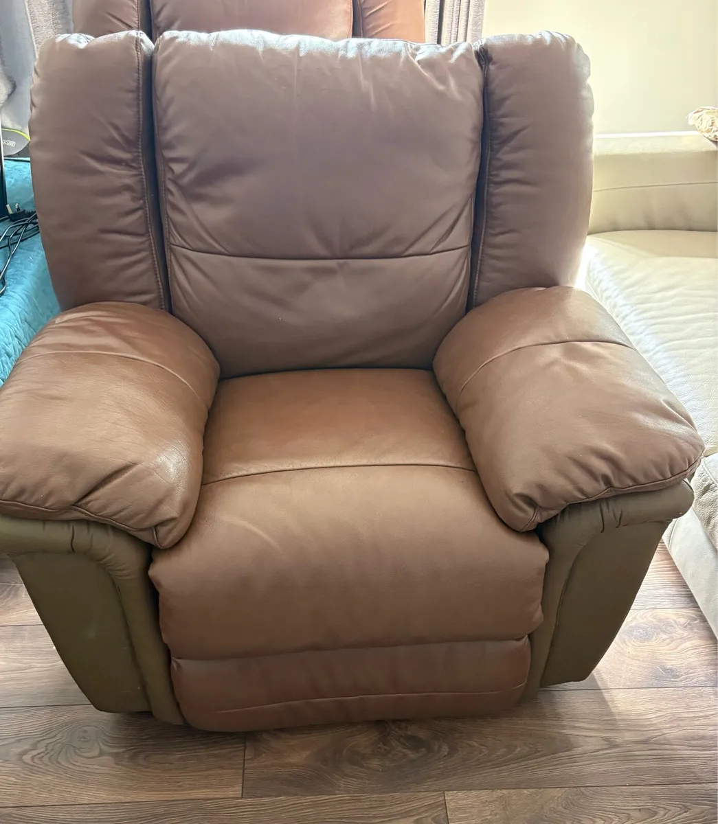 Genuine Leather Recliner Armchairs - Image 3