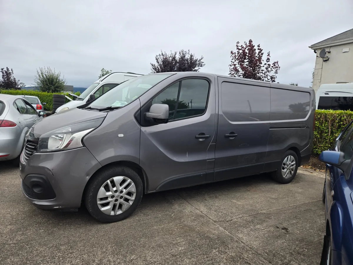 Renault Trafic 2018 - Image 2