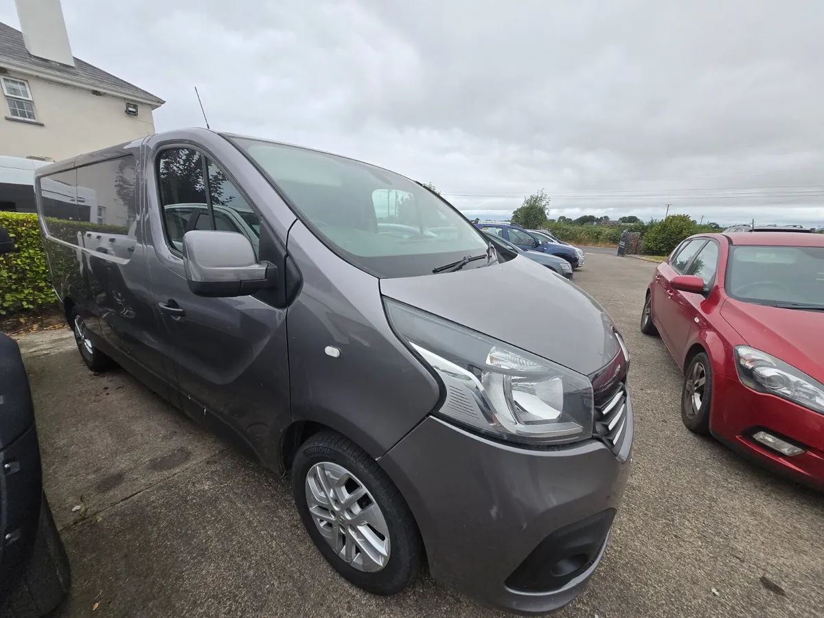 Renault Trafic 2018 - Image 1