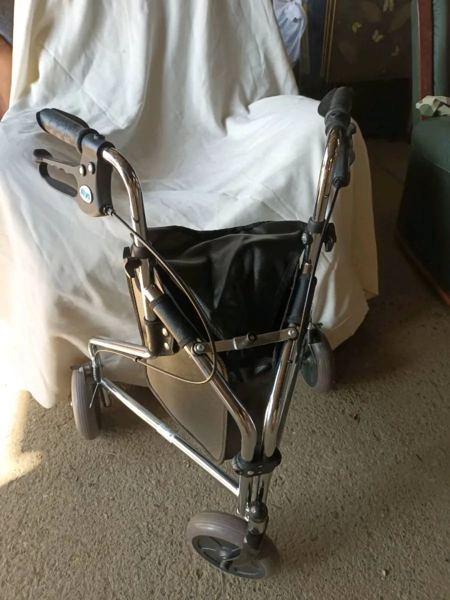 Rollator - Image 2