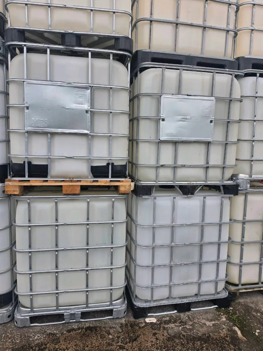 IBC TANKS LIKE NEW