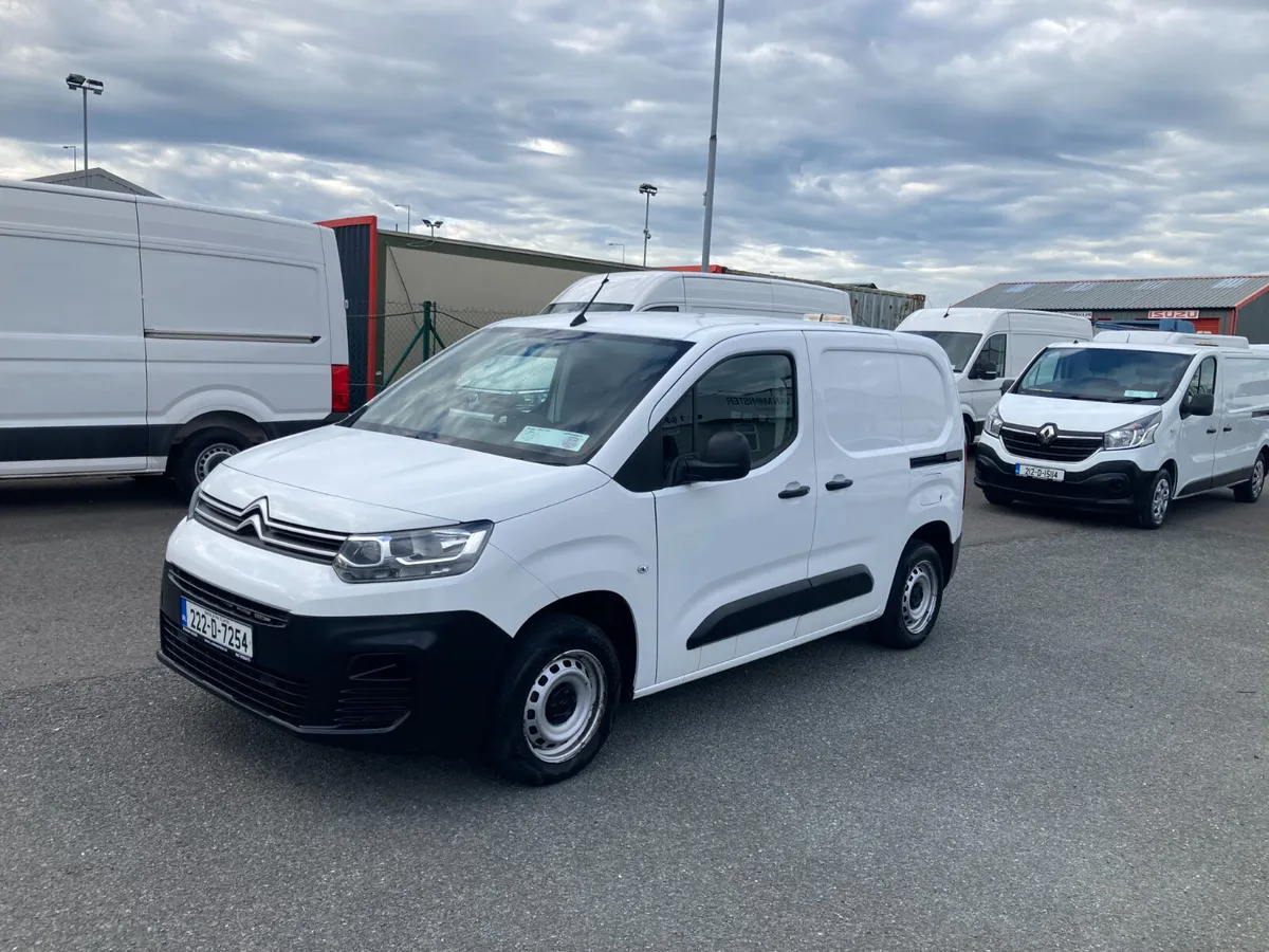 Citroen Berlingo 2022 - Image 3