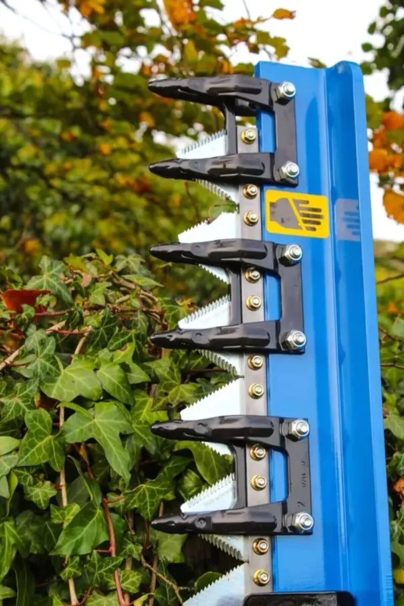 Slanetrac HC180 Hedge Trimmer - Image 4