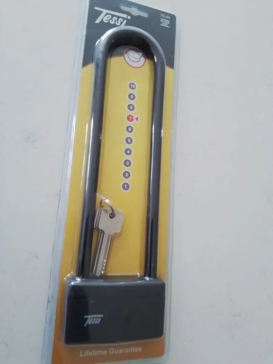 Oil tank lock